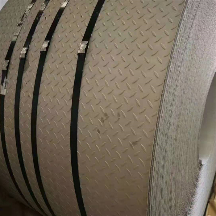 不銹鋼板價(jià)格會(huì)不會(huì)很高？